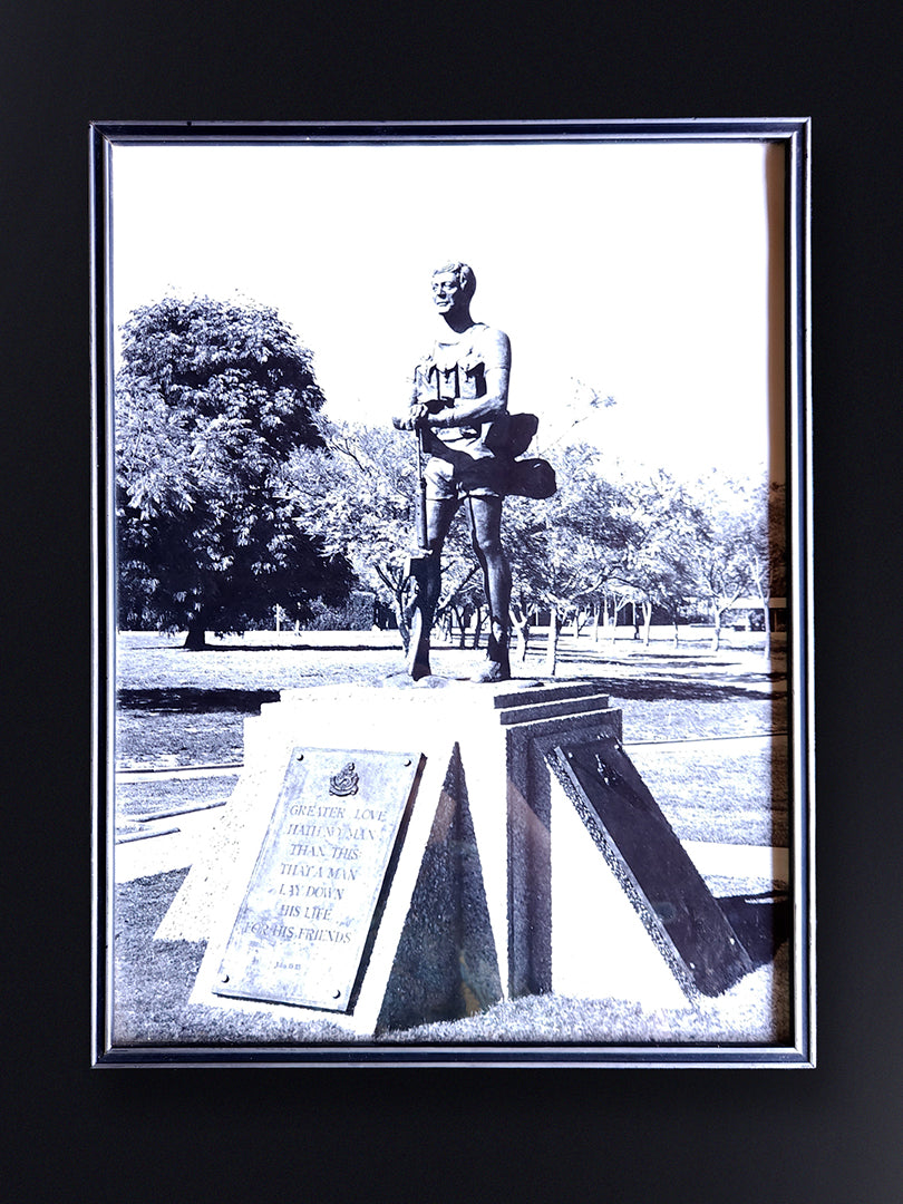 Framed photo of the RLI Troopie Statue